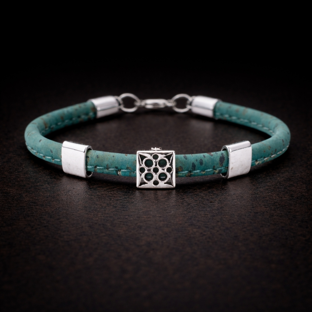 Handmade Natural Cork Square Pattern Bracelet - Green